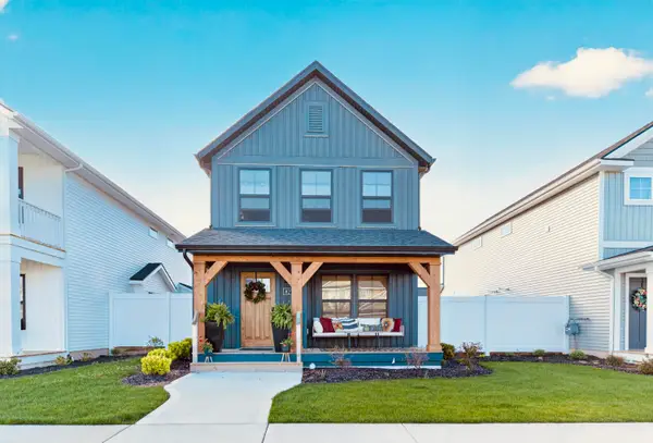 8278 Cooks Corner Drive Se #7, Byron Center, MI 49315