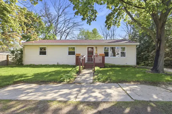 17 S Willard Street, New Buffalo, MI 49117