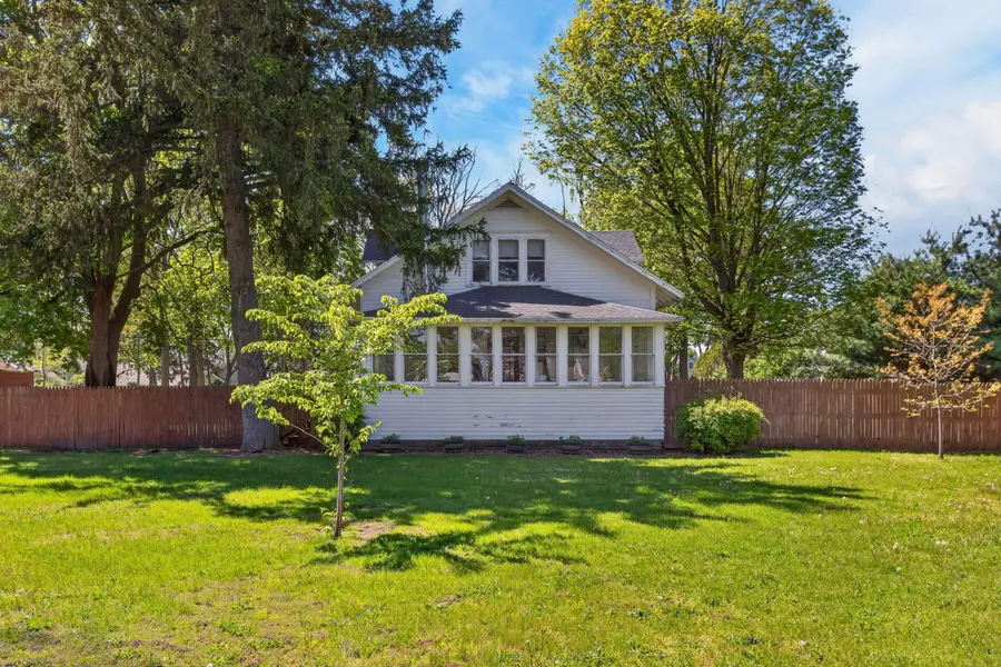 1536 E Nickerson Avenue, Benton Harbor, MI 49022 - #2
