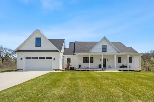 7834 Sandy Lane, Stanwood, MI 49346