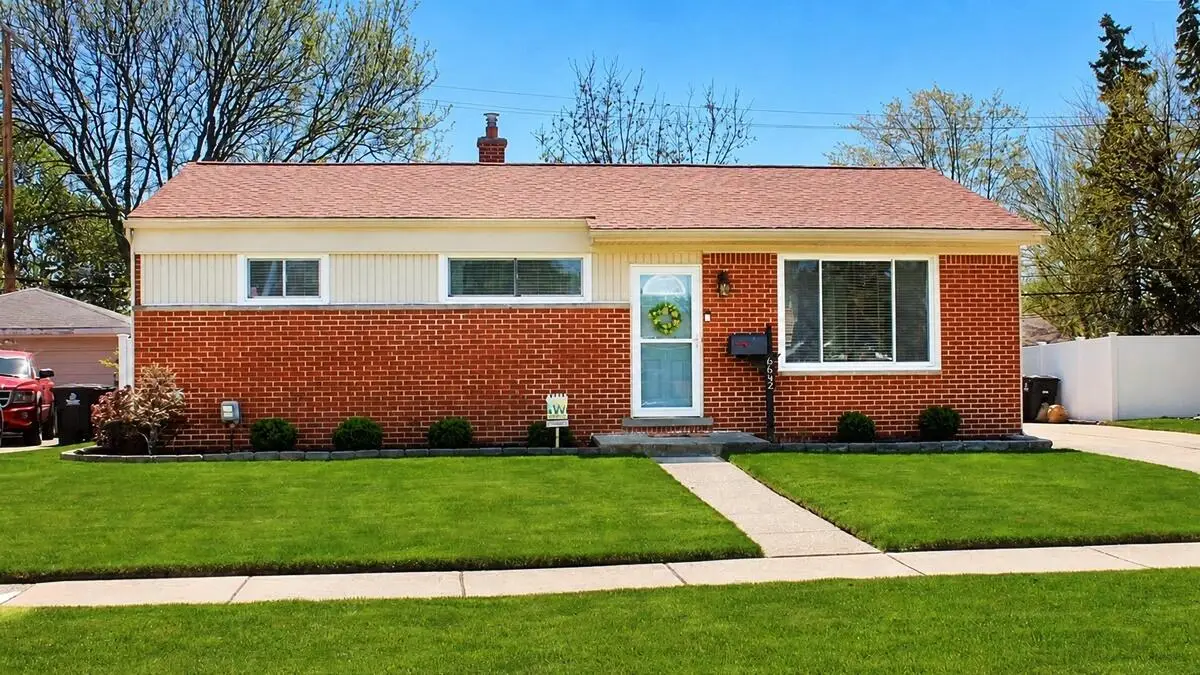 6642 Bison Street, Westland, MI 48185 - #1