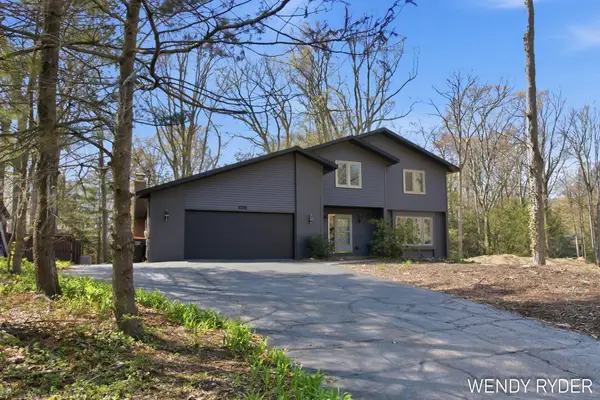 1086 Post Avenue, Holland, MI 49424