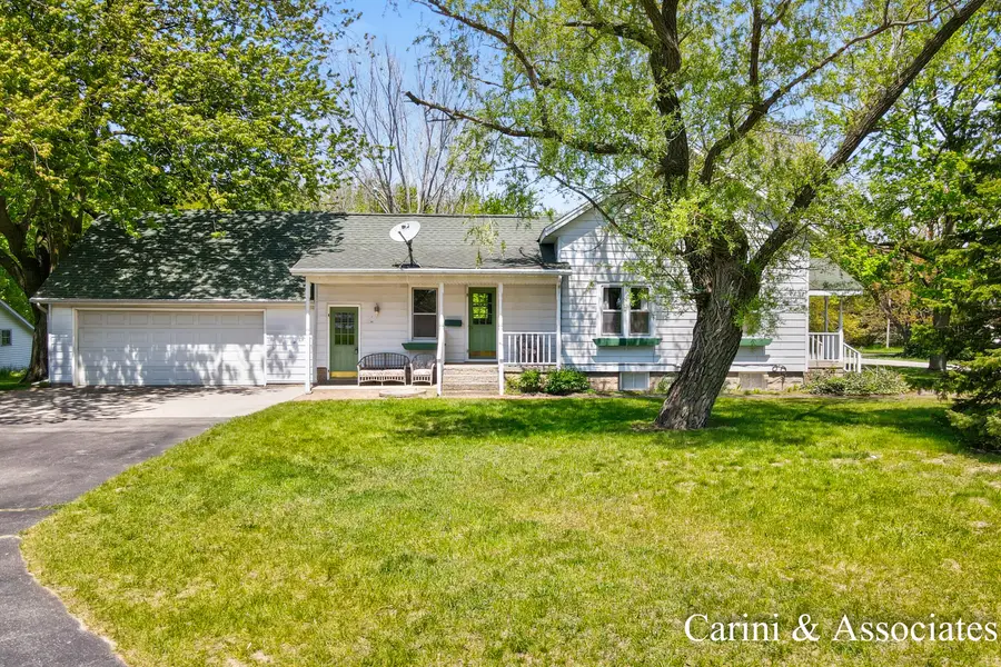 8331 112th Avenue, West Olive, MI 49460 - #2