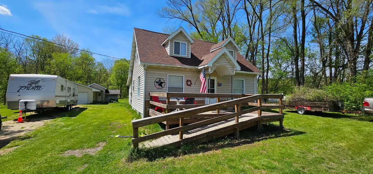 21986 County Road 681, Bangor, MI 49013 - #1