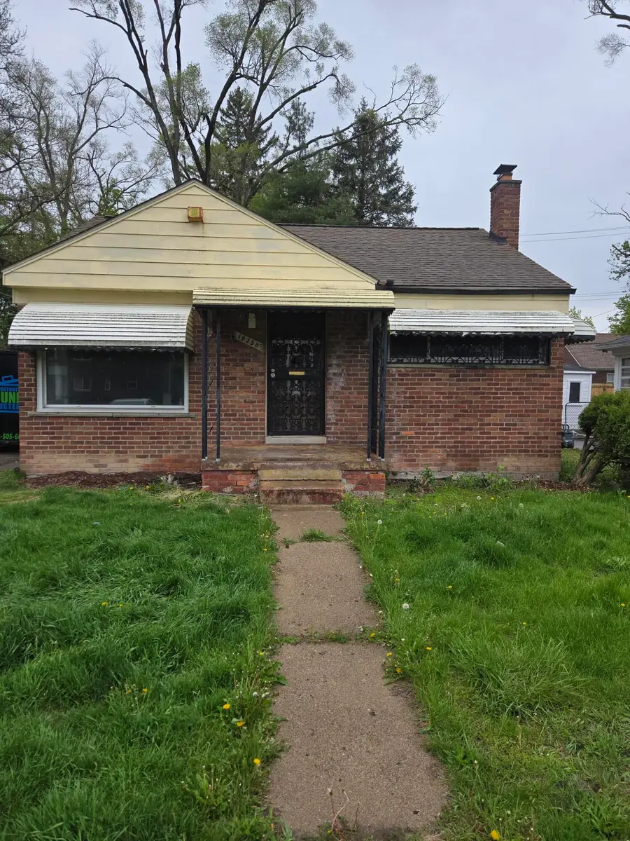 19358 Evergreen Road, Detroit, MI 48219 - #2