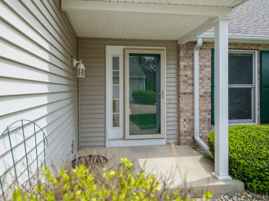 2912 Hunters Place, Kalamazoo, MI 49048 - #2