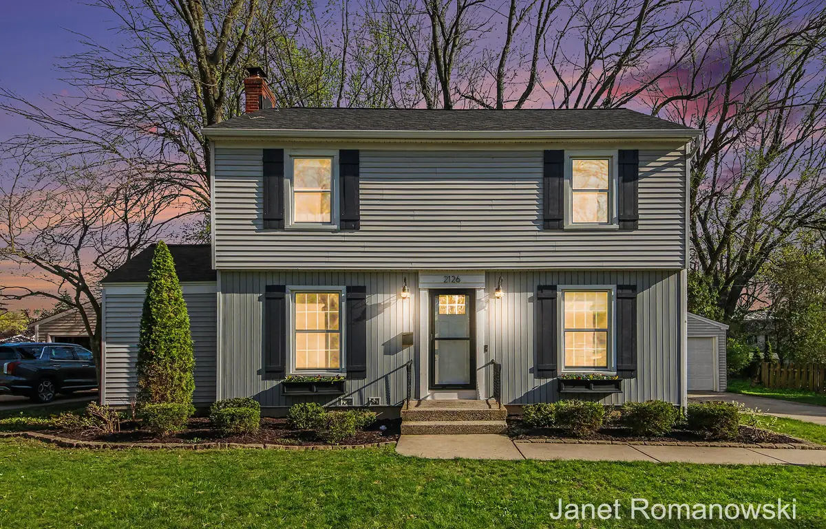 2126 Englewood Drive Se, Grand Rapids, MI 49506 - #1