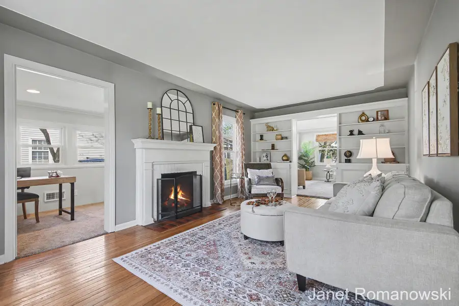 2126 Englewood Drive Se, Grand Rapids, MI 49506 - #3