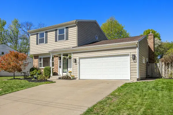 1865 Ridgemoor Drive Se, Grand Rapids, MI 49506