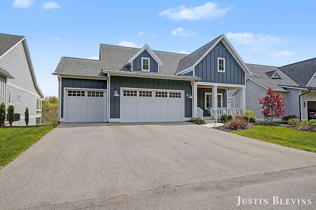 4297 Riverlands Court Ne, Grand Rapids, MI 49525 - #1