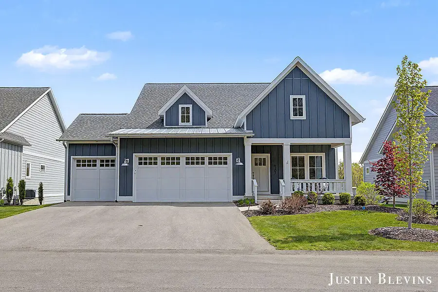 4297 Riverlands Court Ne, Grand Rapids, MI 49525 - #2
