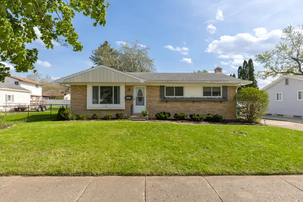 3415 Karen Street, Lansing, MI 48911