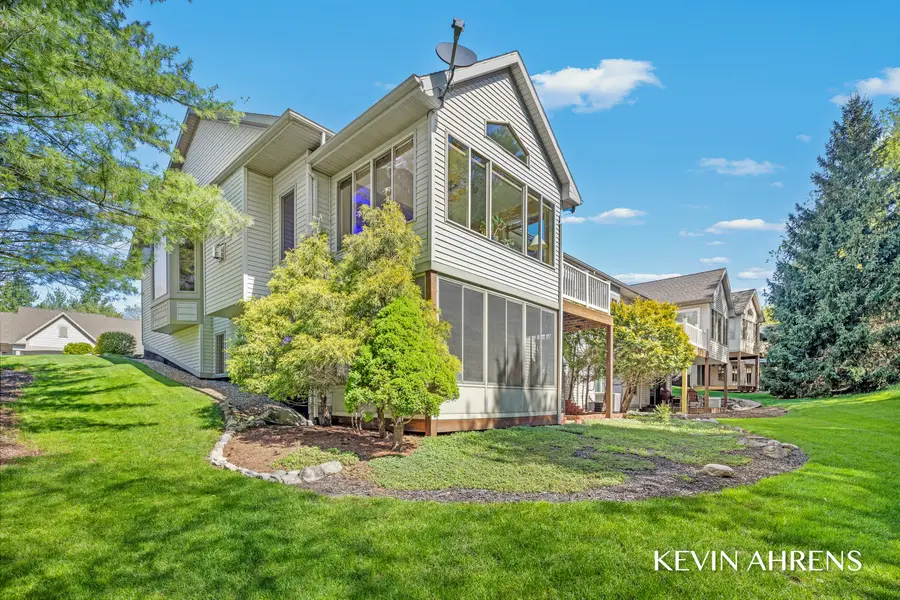 4366 Willow Ln Drive Ne #6, Grand Rapids, MI 49525 - #3