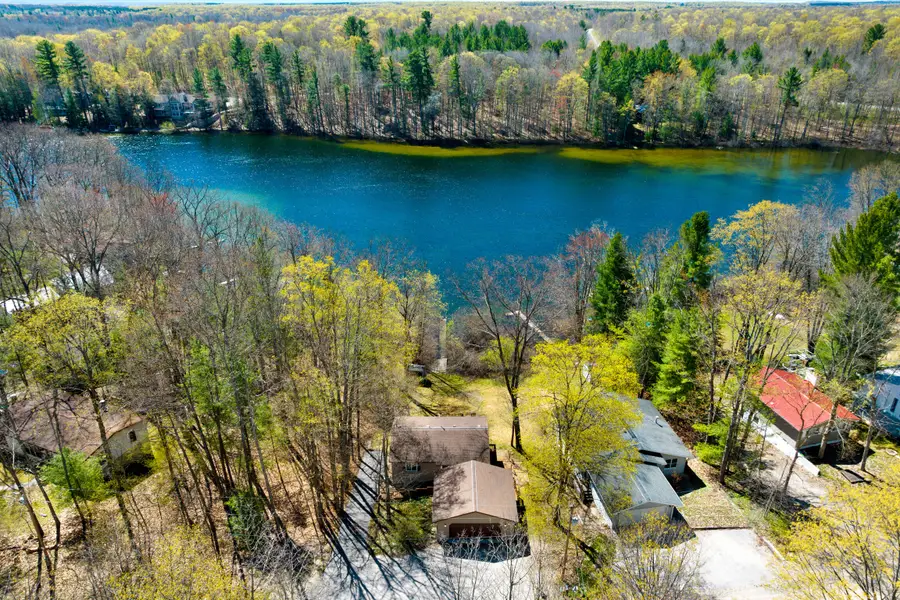 18851 Lakewood Circle, Lake Ann, MI 49650 - #3