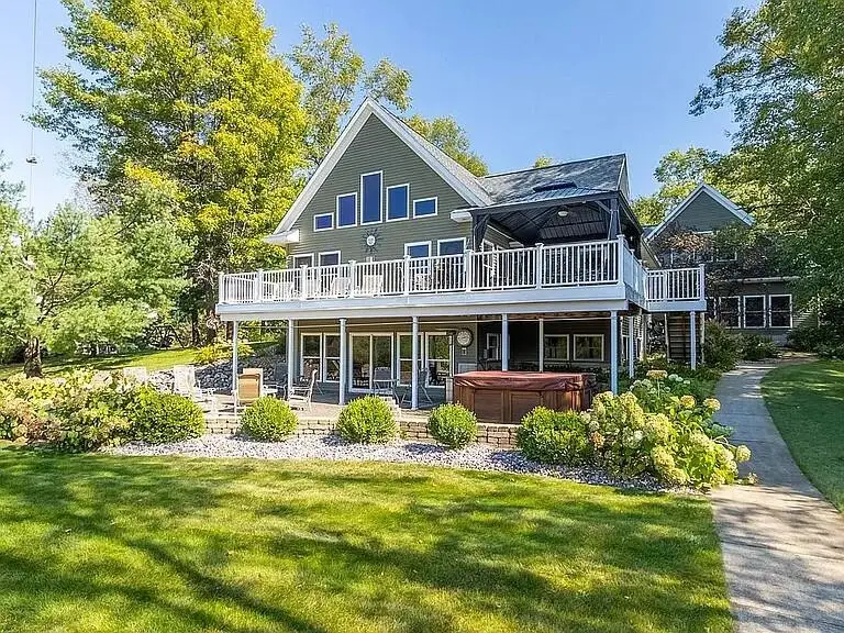 3518 E Long Lake Road, Harrison, MI 48625 - #1