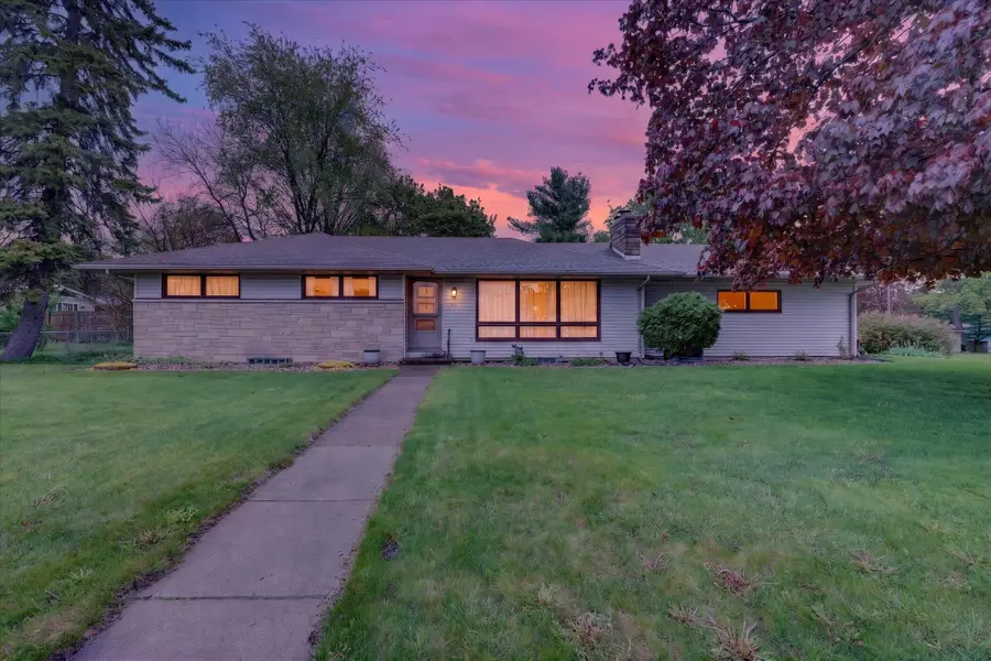 814 N Drake Road, Kalamazoo, MI 49006 - #2