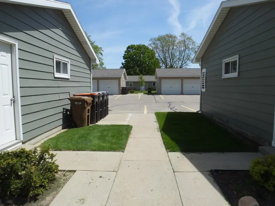 834 Andover Court Se, Kentwood, MI 49508 - #3