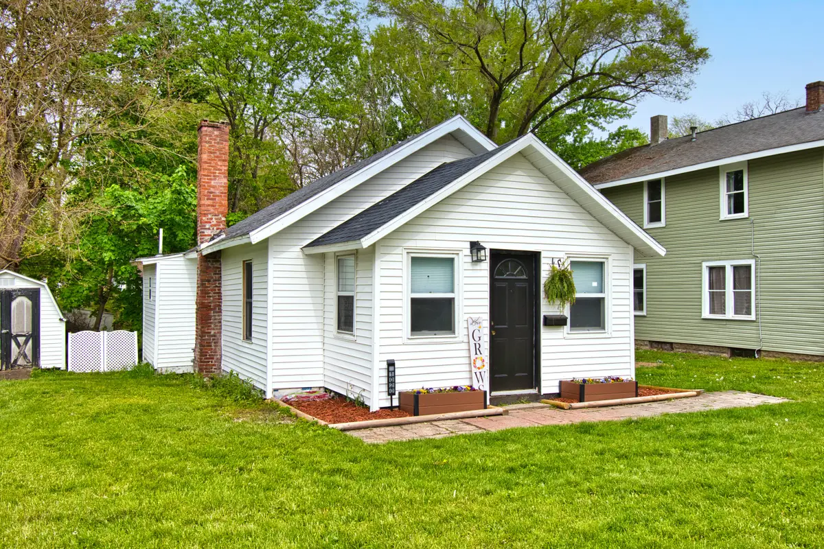 1020 N 8th Street, Niles, MI 49120 - #1
