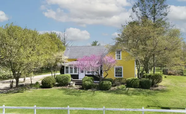 11971 S Hildebrandt Road, Sawyer, MI 49125