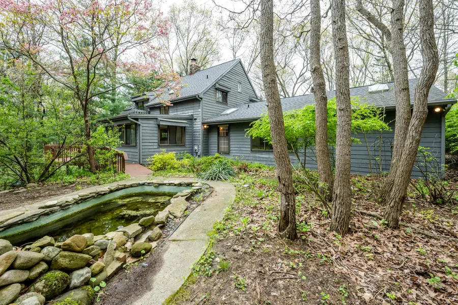 4755 Chicago Path, Stevensville, MI 49127 - #3