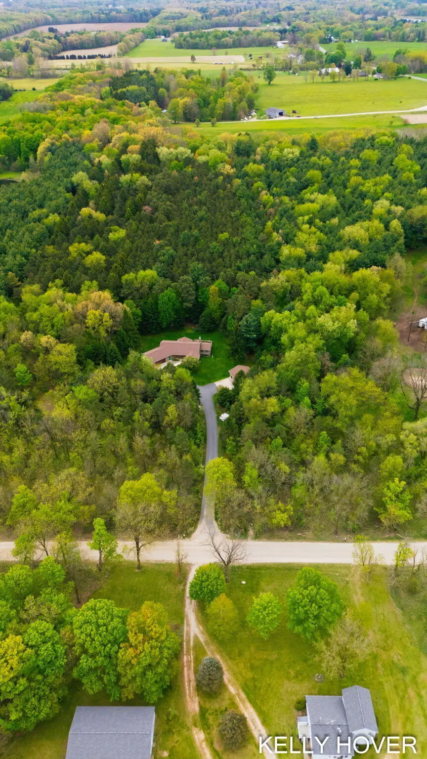 374 137th Avenue, Wayland, MI 49348 - #2