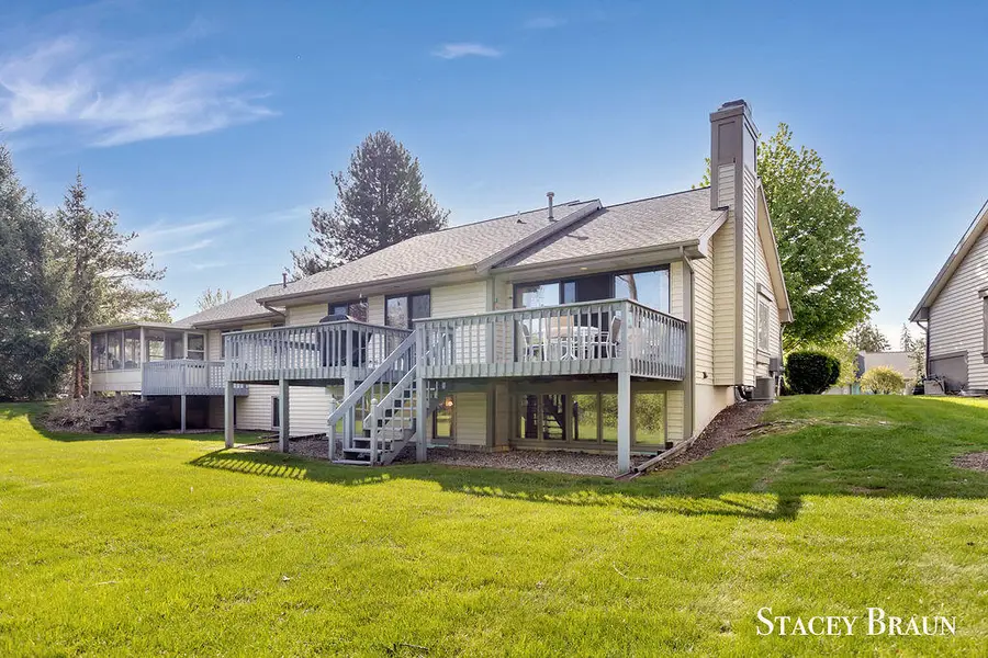 2735 Mulford Drive Se, Grand Rapids, MI 49546 - #3