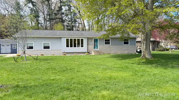 1847 Ritter Hills Drive, Norton Shores, MI 49441