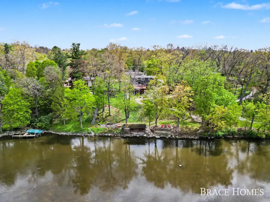 2793 Cascade Springs Drive Se, Grand Rapids, MI 49546 - #3