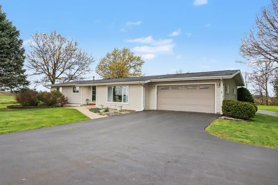 14611 W Michigan Avenue, Marshall, MI 49068 - #3