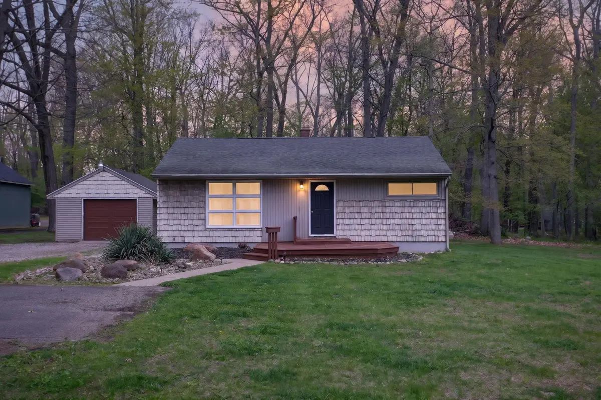 3410 Carlton Boulevard, Jackson, MI 49203 - #1