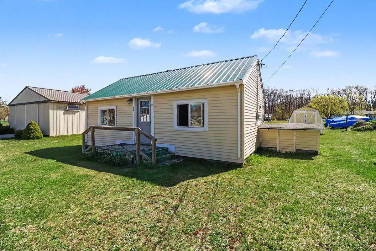 203 5th Street, Eastlake, MI 49626 - #1