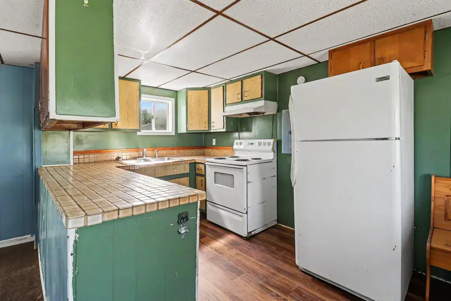 203 5th Street, Eastlake, MI 49626 - #3