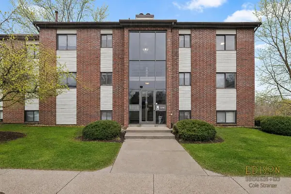 3378 Devonwood Hills Ne, Grand Rapids, MI 49525
