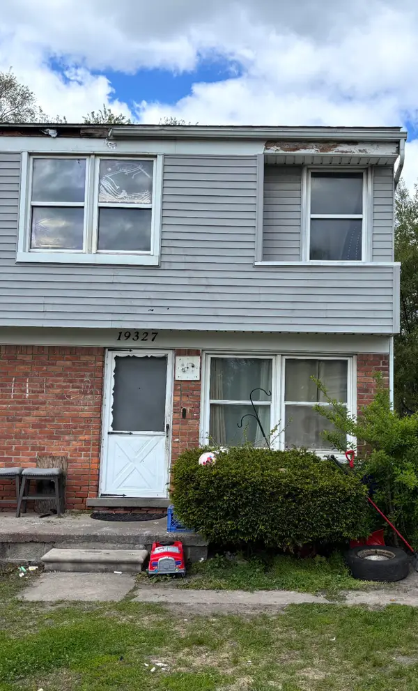 19327 Wyoming Avenue, Detroit, MI 48221