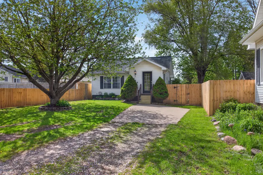 610 17th Street, Jackson, MI 49203 - #2