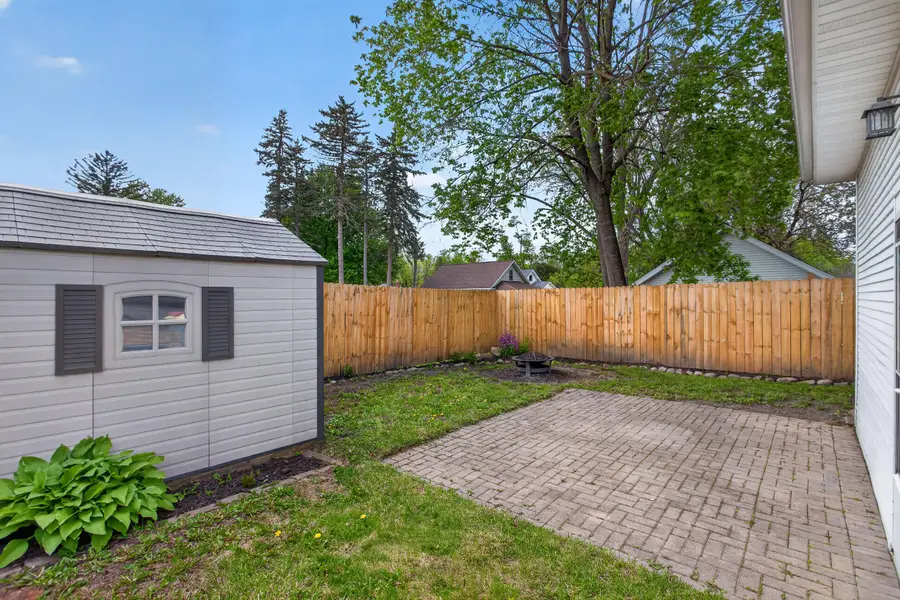 610 17th Street, Jackson, MI 49203 - #3