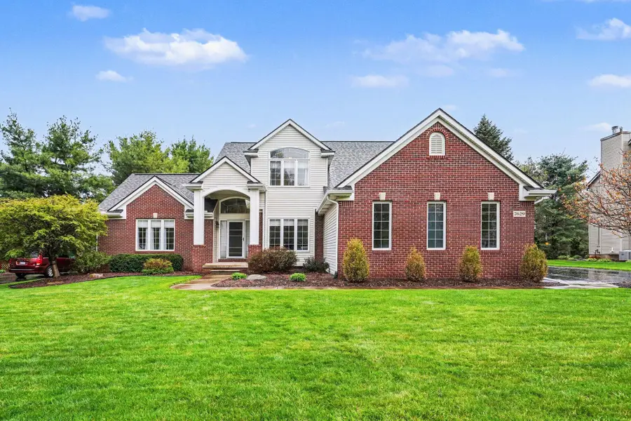 7629 Setters Pointe Drive, Brighton, MI 48116 - #2