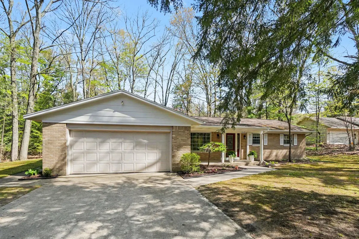 14091 Lake Michigan Drive, West Olive, MI 49460 - #1