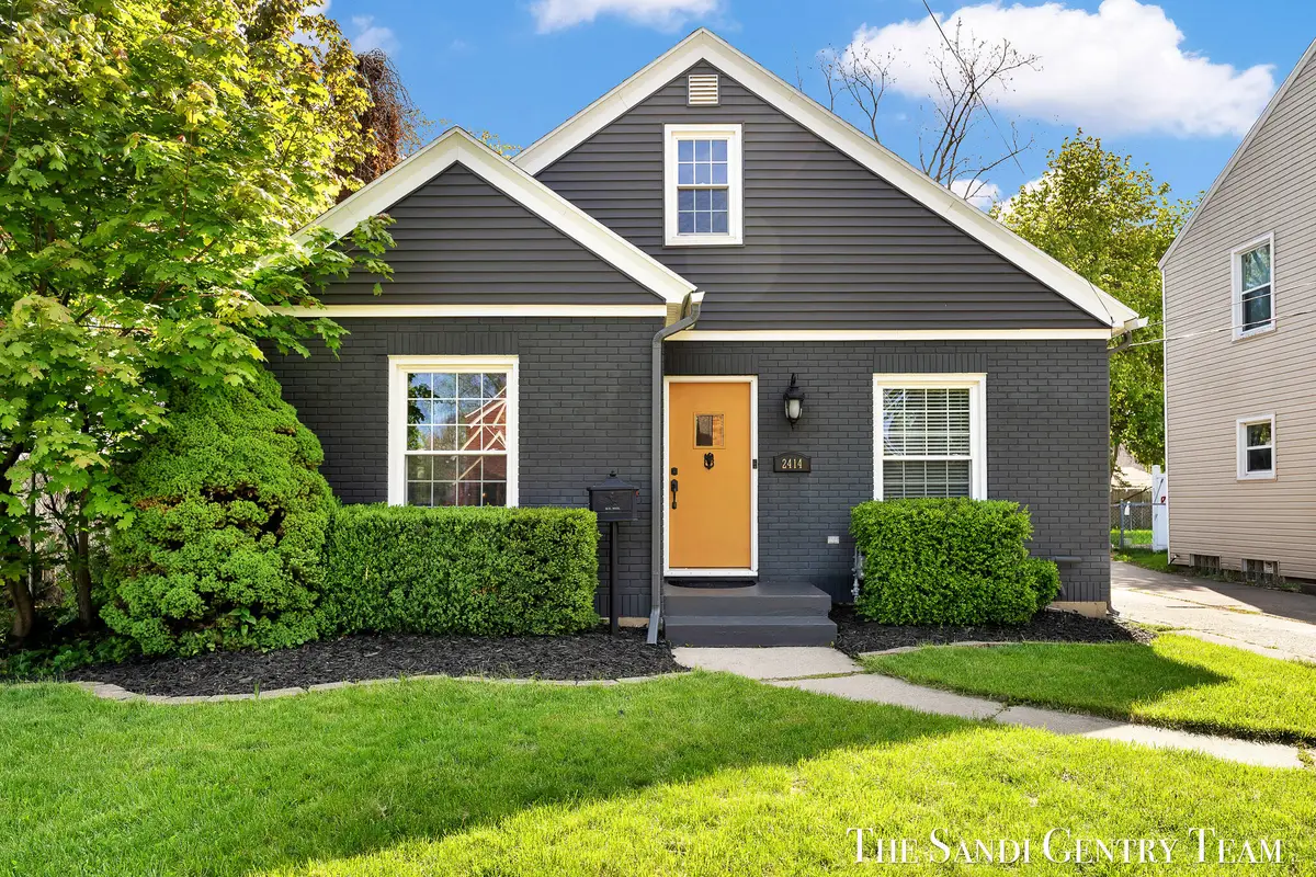 2414 Paris Avenue Se, Grand Rapids, MI 49507 - #1