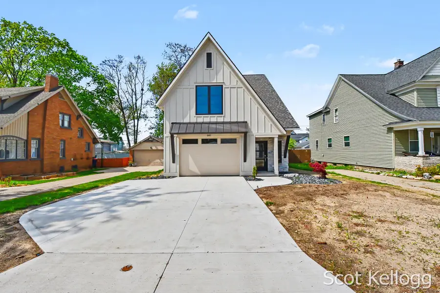 581 S Shore Drive, Holland, MI 49423 - #2