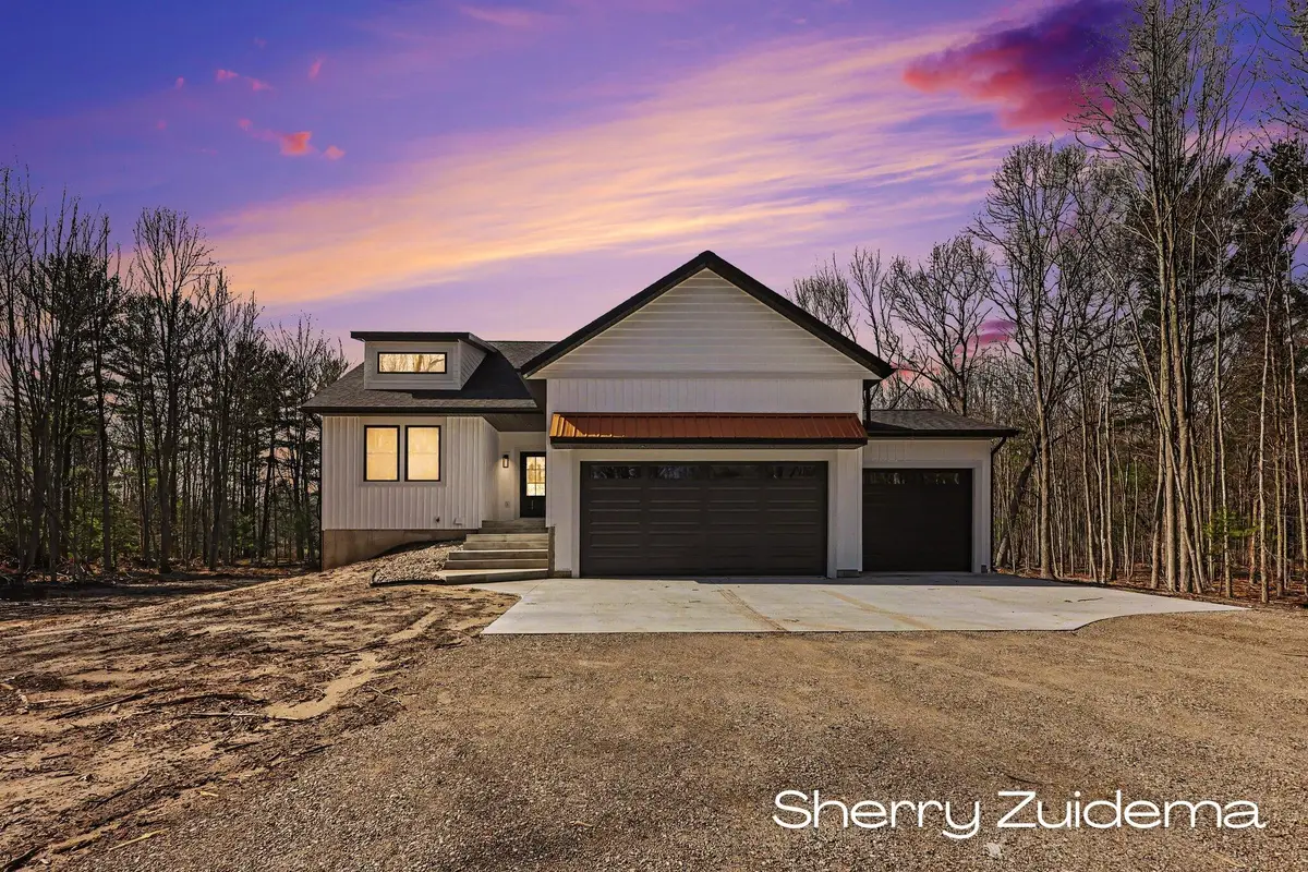 16229 148th Avenue, Spring Lake, MI 49456 - #1