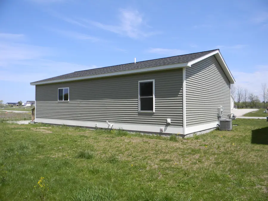 219 Taylors Court, Scottville, MI 49454 - #3