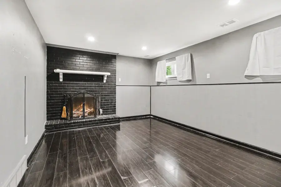 8880 Nottingham Drive, Ypsilanti, MI 48198 - #3