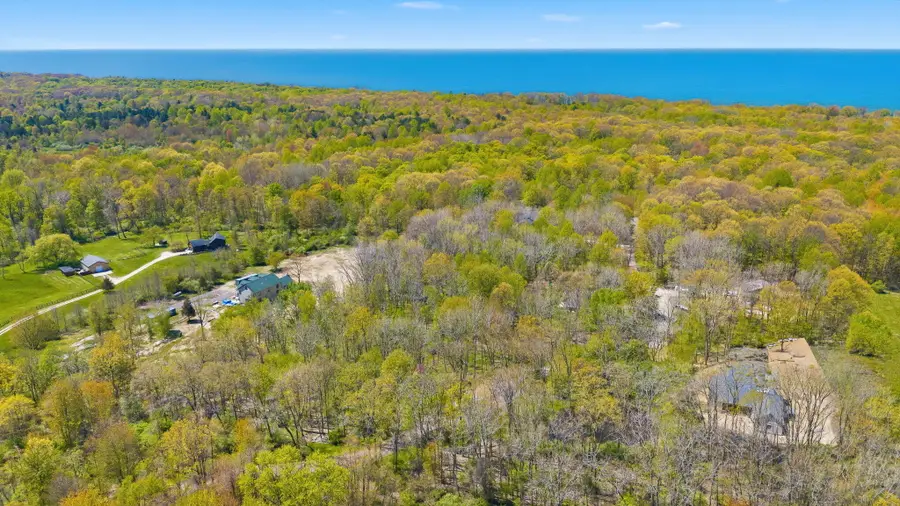7032 Glenn Oaks Drive, South Haven, MI 49090 - #3