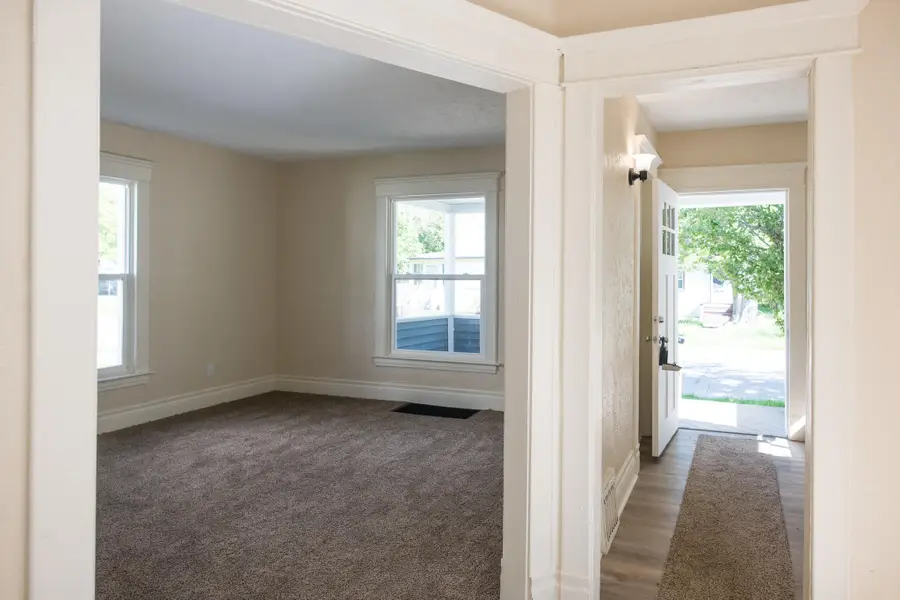116 E Clay Street, Kalamazoo, MI 49007 - #3