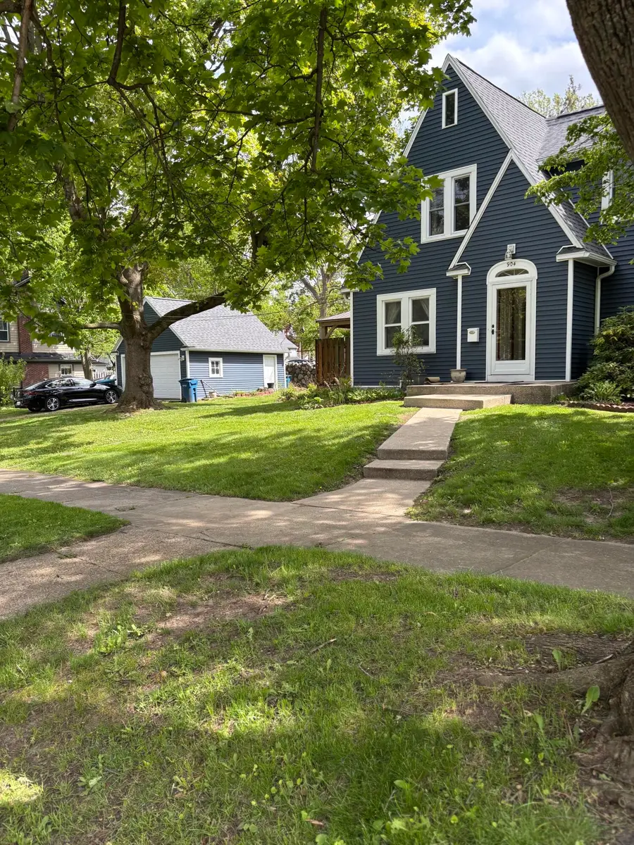 904 Homecrest Avenue, Kalamazoo, MI 49001 - #2