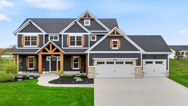5584 Stonebridge Drive, Grandville, MI 49418