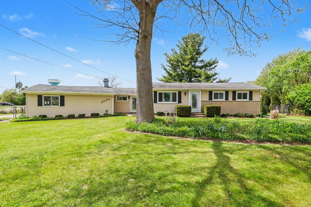 3550 Leonard Street, Jackson, MI 49202 - #1