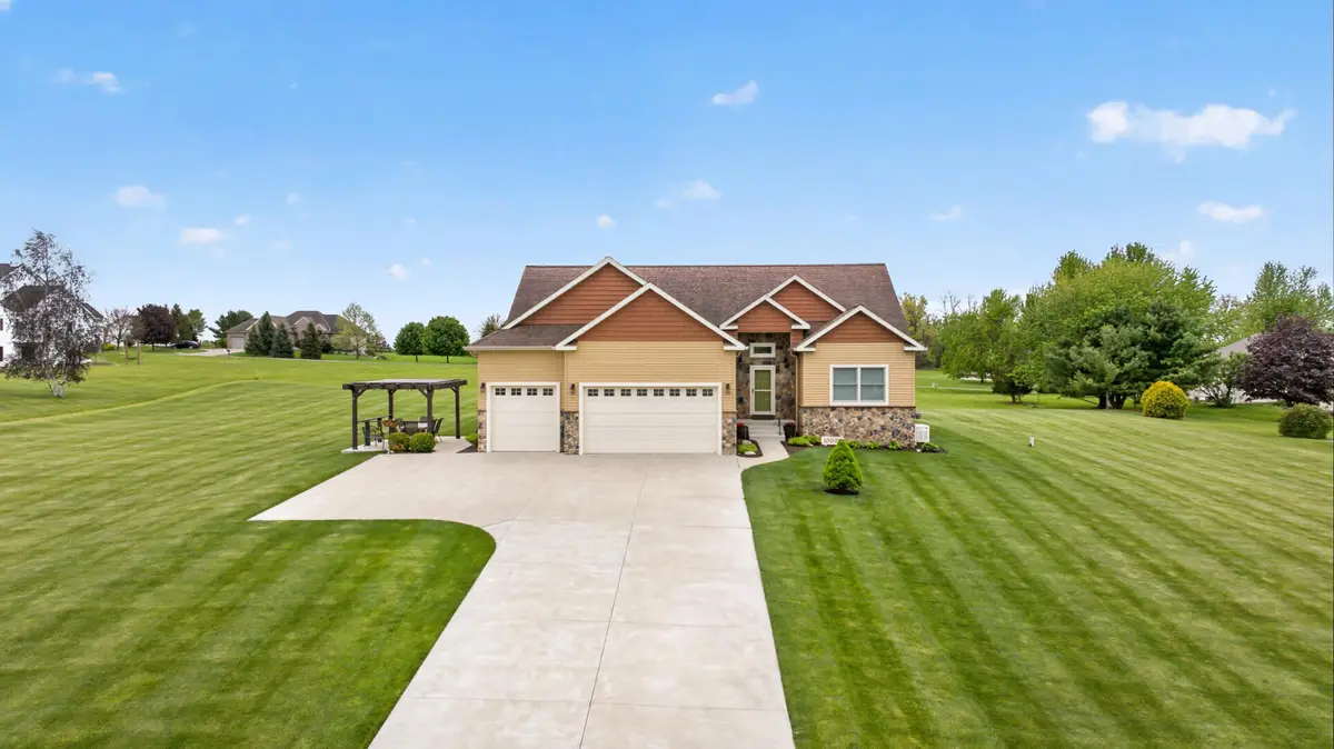 10037 Whitetail Lane, Jackson, MI 49201 - #1