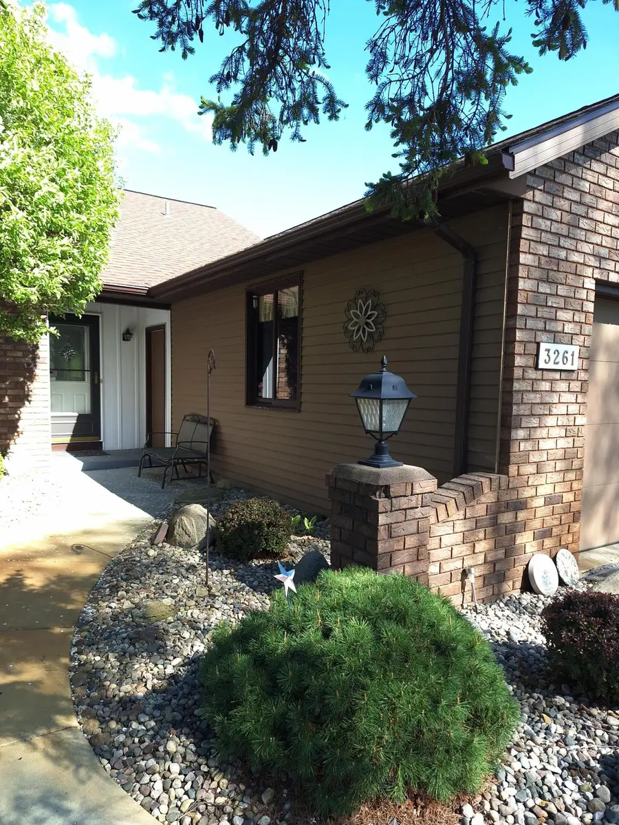 3261 Calvin Court Sw, Grandville, MI 49418 - #2